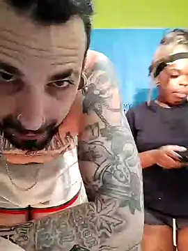 Snapshot of Casaltesudex chatting on 02-04-25, 07:55 Casaltesudex online show from 02-04-25, 07:55