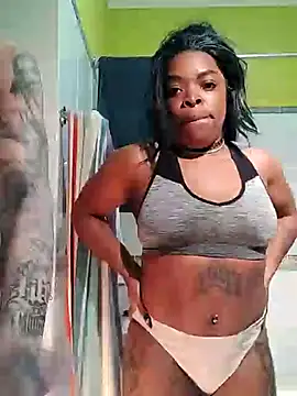 Snapshot of Casaltesudex chatting on 03-15-25, 05:59 Casaltesudex online show from 03-15-25, 05:59