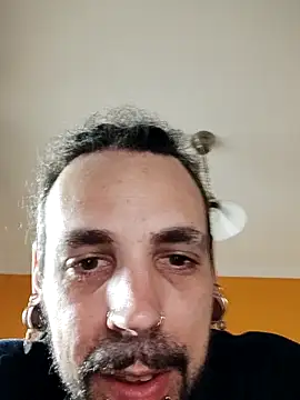 Snapshot of Casaltesudex chatting on 03-19-25, 03:51 Casaltesudex online show from 03-19-25, 03:51