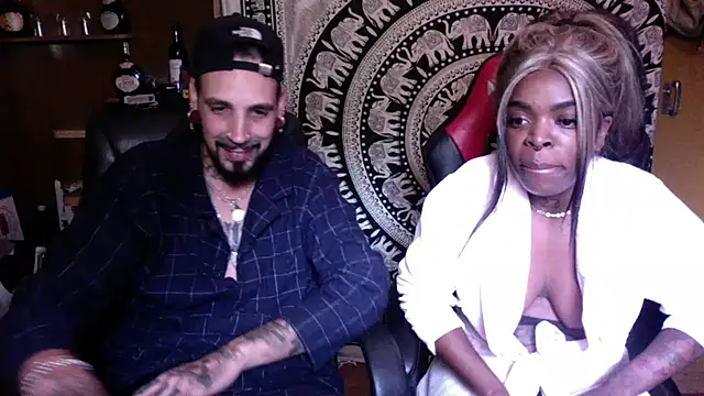 Snapshot of Casaltesudex chatting on 09-09-25, 05:23 Casaltesudex online show from 09-09-25, 05:23