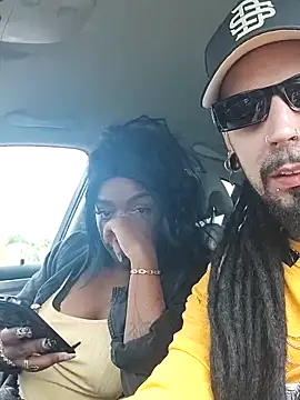 Snapshot of Casaltesudex chatting on 10-19-25, 03:23 Casaltesudex online show from 10-19-25, 03:23