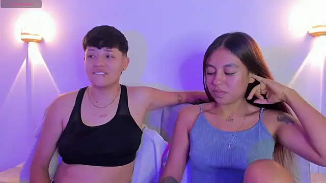 violet casper  online show from 10-24-25, 05:37