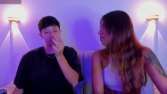 violet casper  online show from 11-10-25, 07:07