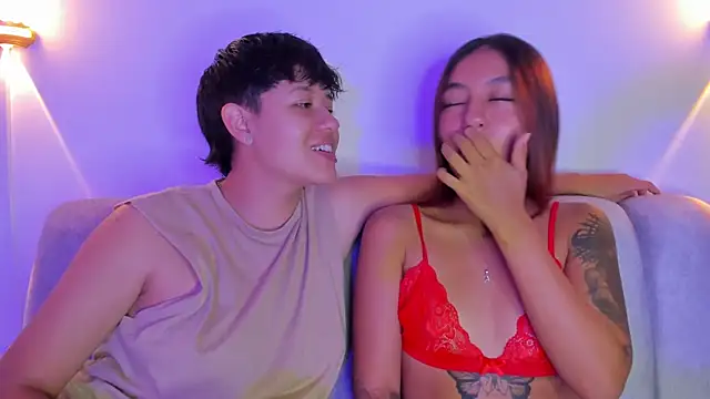 violet casper  online show from 11-18-25, 06:07