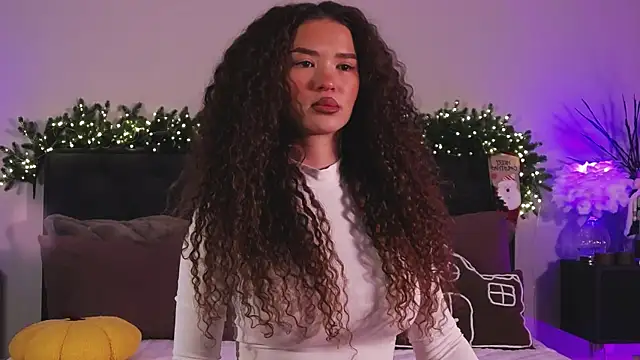 Snapshot of Denise_Garciia chatting on 01-17-26, 11:26 Denise Garciia online show from 01-17-26, 11:26