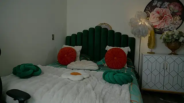 Snapshot of IsmaelRichardson chatting on 09-11-25, 05:02 IsmaelRichardson online show from 09-11-25, 05:02