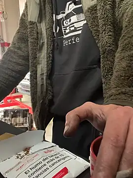 donnuozfutura online show from 03-19-25, 01:51