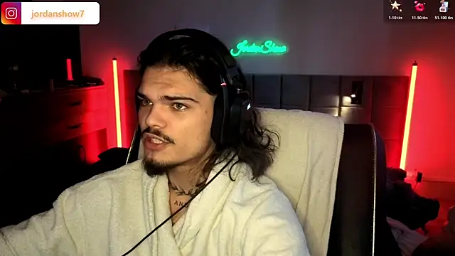 JordanShow online show from 11-17-25, 01:06