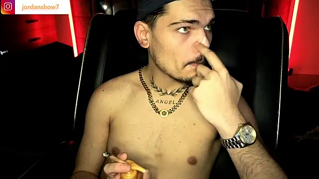 Snapshot of JordanShow chatting on 01-15-26, 11:08 JordanShow online show from 01-15-26, 11:08