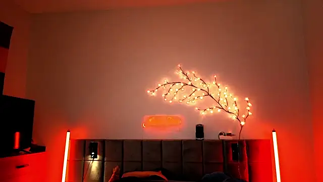 Snapshot of JordanShow chatting on 01-17-26, 11:30 JordanShow online show from 01-17-26, 11:30