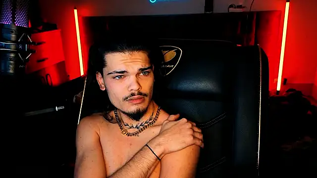 Snapshot of JordanShow chatting on 01-18-26, 11:36 JordanShow online show from 01-18-26, 11:36