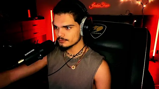 Snapshot of JordanShow chatting on 02-02-26, 02:32 JordanShow online show from 02-02-26, 02:32