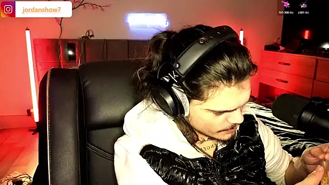 Snapshot of JordanShow chatting on 02-09-26, 10:08 JordanShow online show from 02-09-26, 10:08