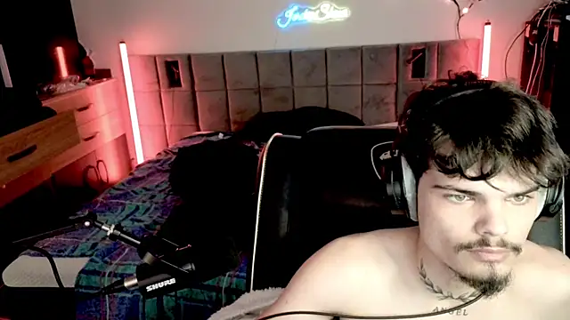 Snapshot of JordanShow chatting on 04-04-26, 10:35 JordanShow online show from 04-04-26, 10:35