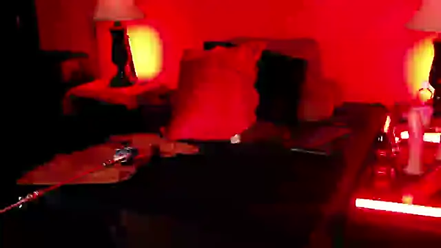 Snapshot of jennStarCD chatting on 01-09-25, 01:56 jennStarCD online show from 01-09-25, 01:56