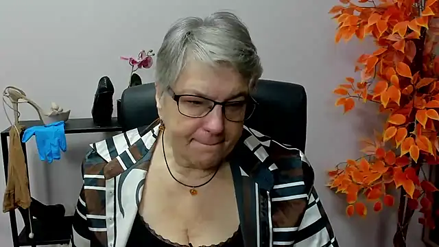 IrisDream online show from 12-11-24, 07:20