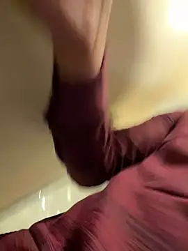 hotboysammy online show from 12-18-24, 06:43