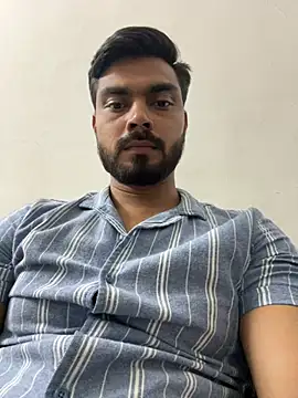 hotboysammy online show from 01-06-25, 01:52