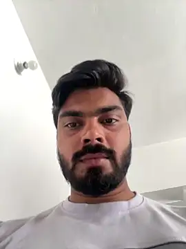 hotboysammy online show from 02-04-25, 05:21