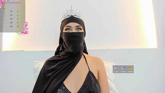 Snapshot of iiris_ chatting on 12-14-24, 11:50 iiris online show from 12-14-24, 11:50