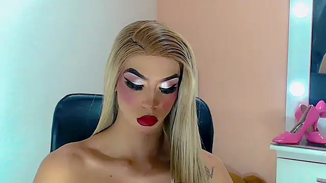 Snapshot of briana_sex32 chatting on 11-13-25, 03:49 briana sex32 online show from 11-13-25, 03:49