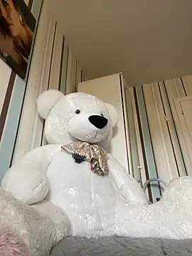 Liya my online show from 10-20-25, 10:38