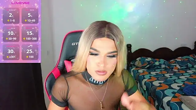 Snapshot of AllisonsweetZ chatting on 11-03-25, 07:15 AllisonsweetZ online show from 11-03-25, 07:15