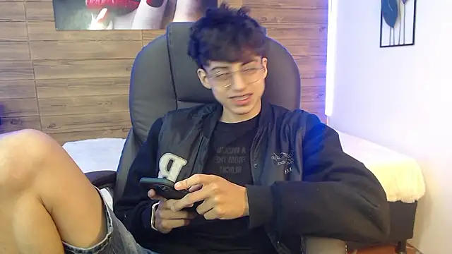 jhoellx online show from 12-05-24, 12:22
