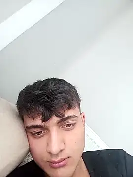 Snapshot of boy_3835 chatting on 03-12-25, 12:36 boy 3835 online show from 03-12-25, 12:36