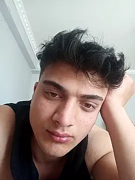 Snapshot of boy_3835 chatting on 03-14-25, 12:40 boy 3835 online show from 03-14-25, 12:40