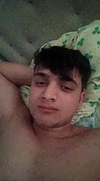 Snapshot of boy_3835 chatting on 03-19-25, 04:47 boy 3835 online show from 03-19-25, 04:47