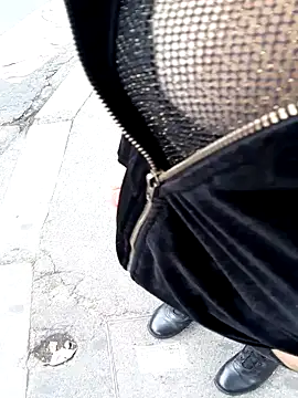 sophie banger online show from 09-15-25, 04:51