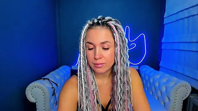 rock n roxy online show from 11-15-25, 01:25