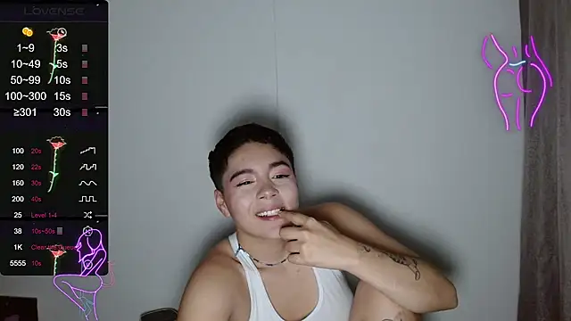 TRIXIE TANG28 online show from 03-13-25, 11:59