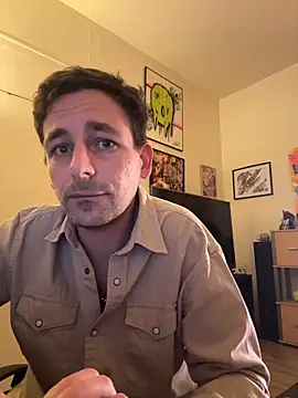 Snapshot of defbond420 chatting on 11-16-25, 10:15 defbond420 online show from 11-16-25, 10:15