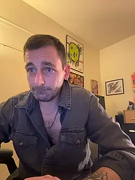 Snapshot of defbond420 chatting on 11-20-25, 09:25 defbond420 online show from 11-20-25, 09:25