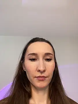 cutte dora online show from 02-28-26, 09:21