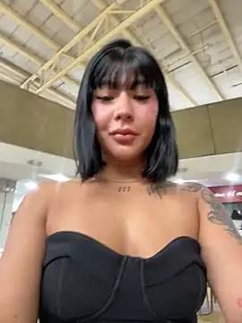 Snapshot of VictoriaEva chatting on 02-17-25, 10:14 VictoriaEva online show from 02-17-25, 10:14