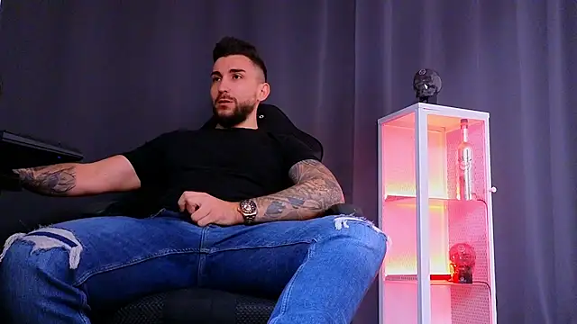 MightyAaron66 online show from 02-13-25, 08:59