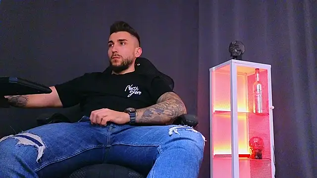 MightyAaron66 online show from 02-22-25, 12:19