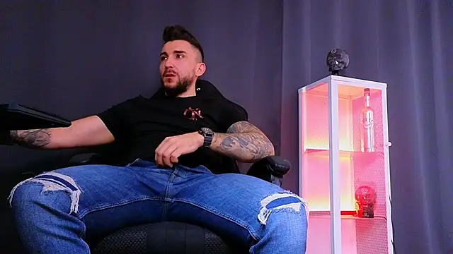 MightyAaron66 online show from 02-25-25, 10:15