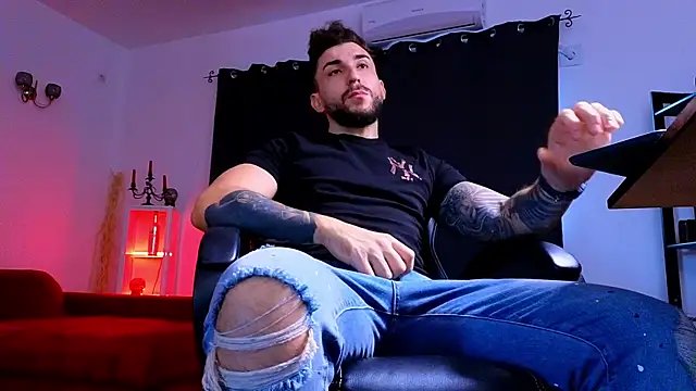 MightyAaron66 online show from 10-09-25, 05:16