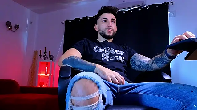 MightyAaron66 online show from 10-10-25, 06:01