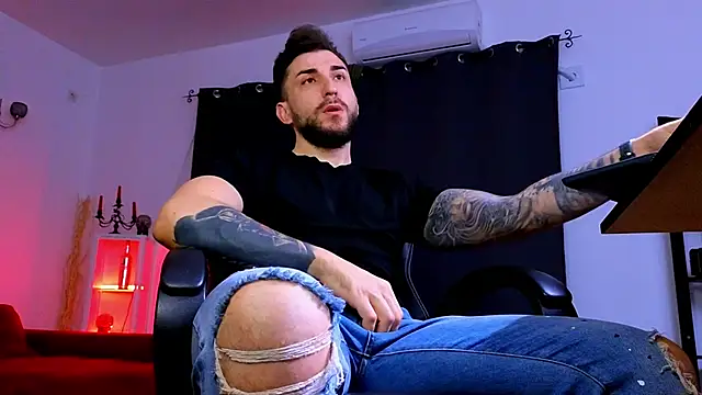 MightyAaron66 online show from 02-13-26, 03:24