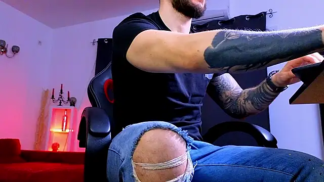 MightyAaron66 online show from 02-14-26, 03:42