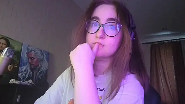 Snapshot of el_sweety chatting on 02-17-25, 03:20 el sweety online show from 02-17-25, 03:20