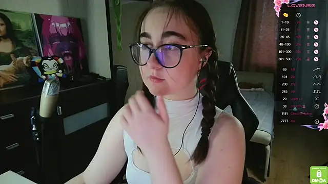 Snapshot of el_sweety chatting on 09-11-25, 11:54 el sweety online show from 09-11-25, 11:54