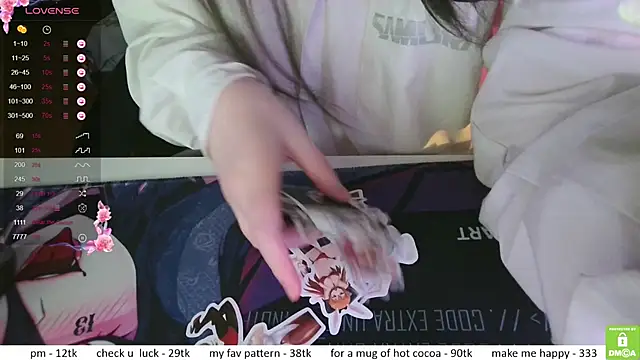 Snapshot of el_sweety chatting on 11-17-25, 10:10 el sweety online show from 11-17-25, 10:10