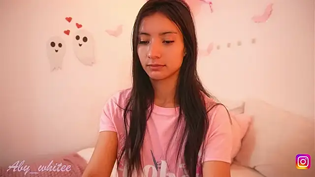 AbyWhitee online show from 10-27-25, 04:27