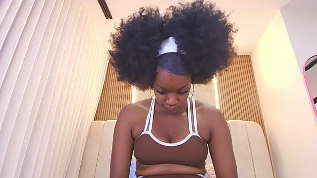 kata hazel online show from 04-13-26, 07:19